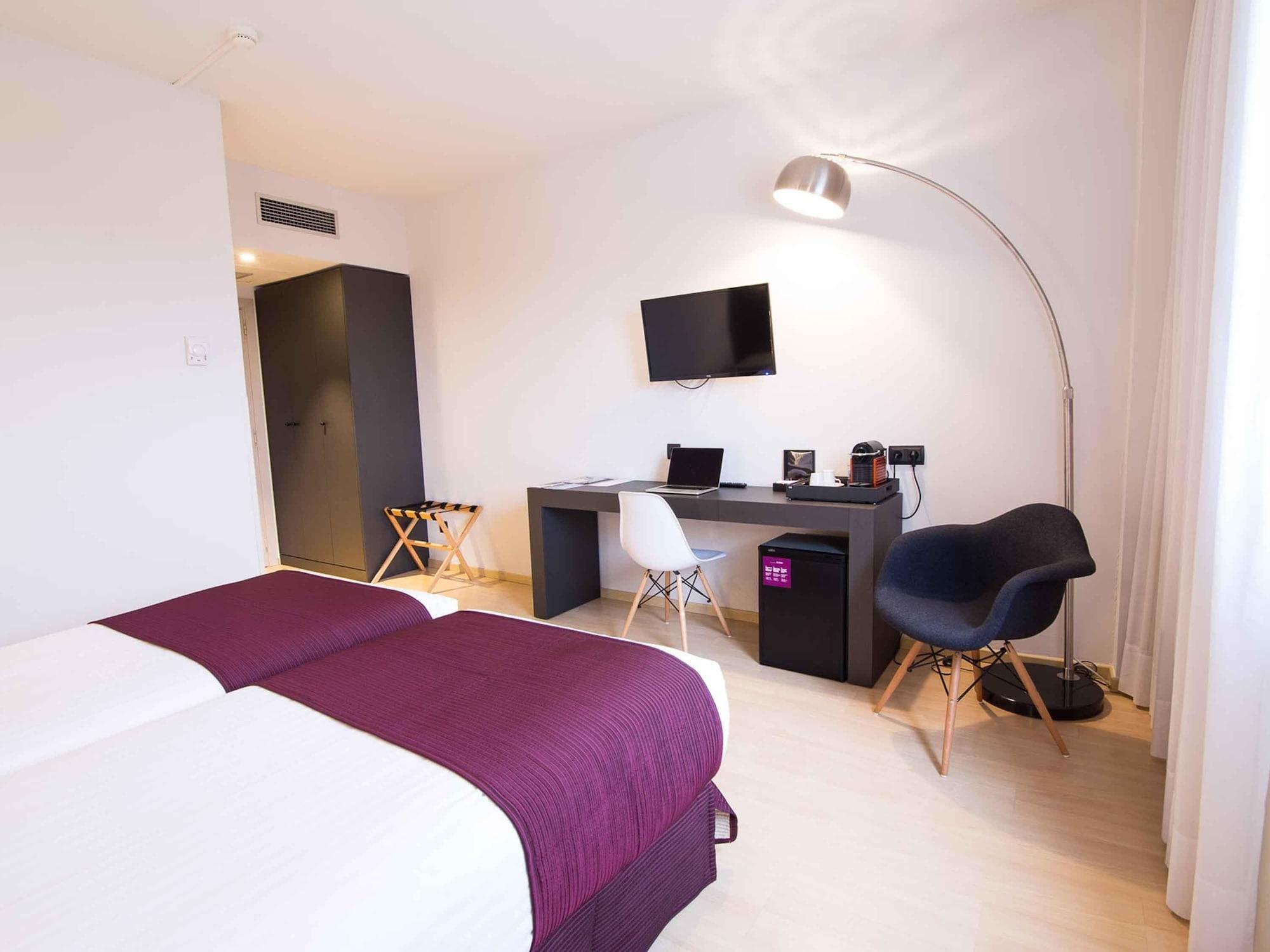Augusta Barcelona Valles Granollers Dış mekan fotoğraf