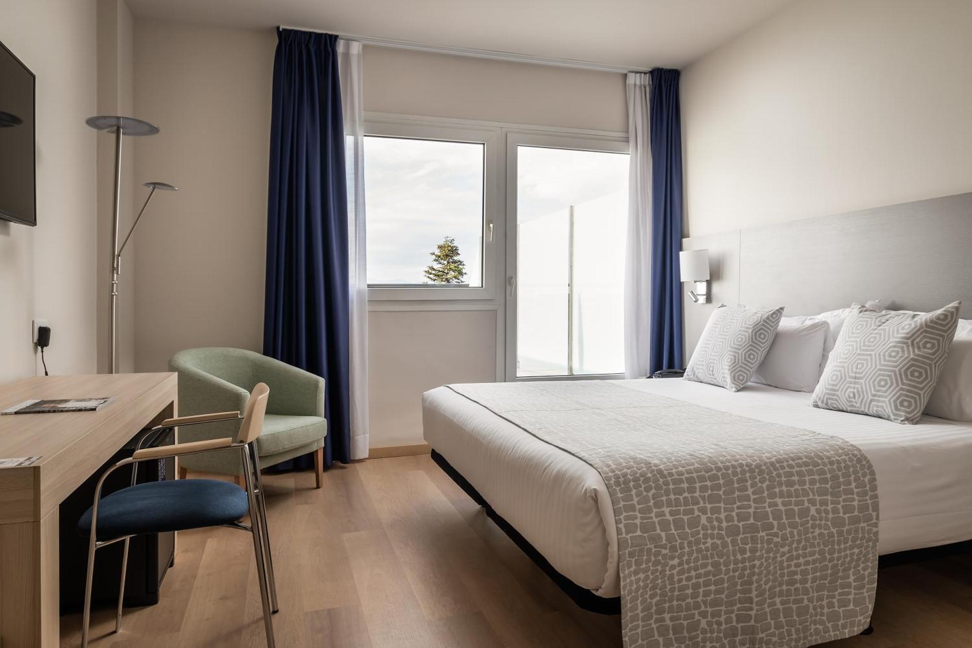 Augusta Barcelona Valles Granollers Dış mekan fotoğraf