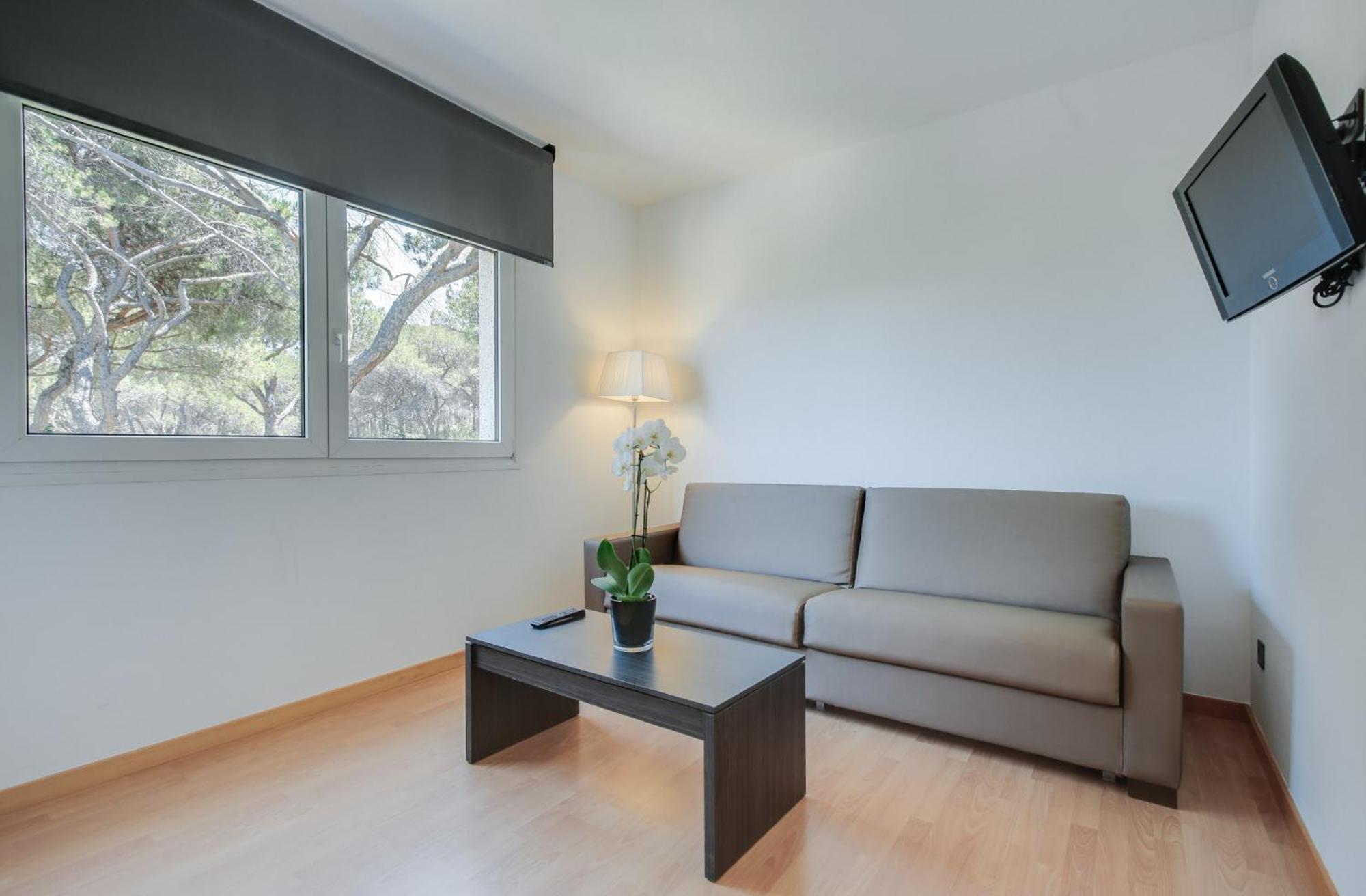 Augusta Barcelona Valles Granollers Dış mekan fotoğraf